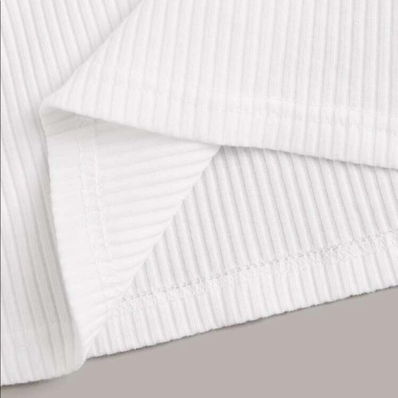 solid ribbed cropped tank top - Picture 5 of 5